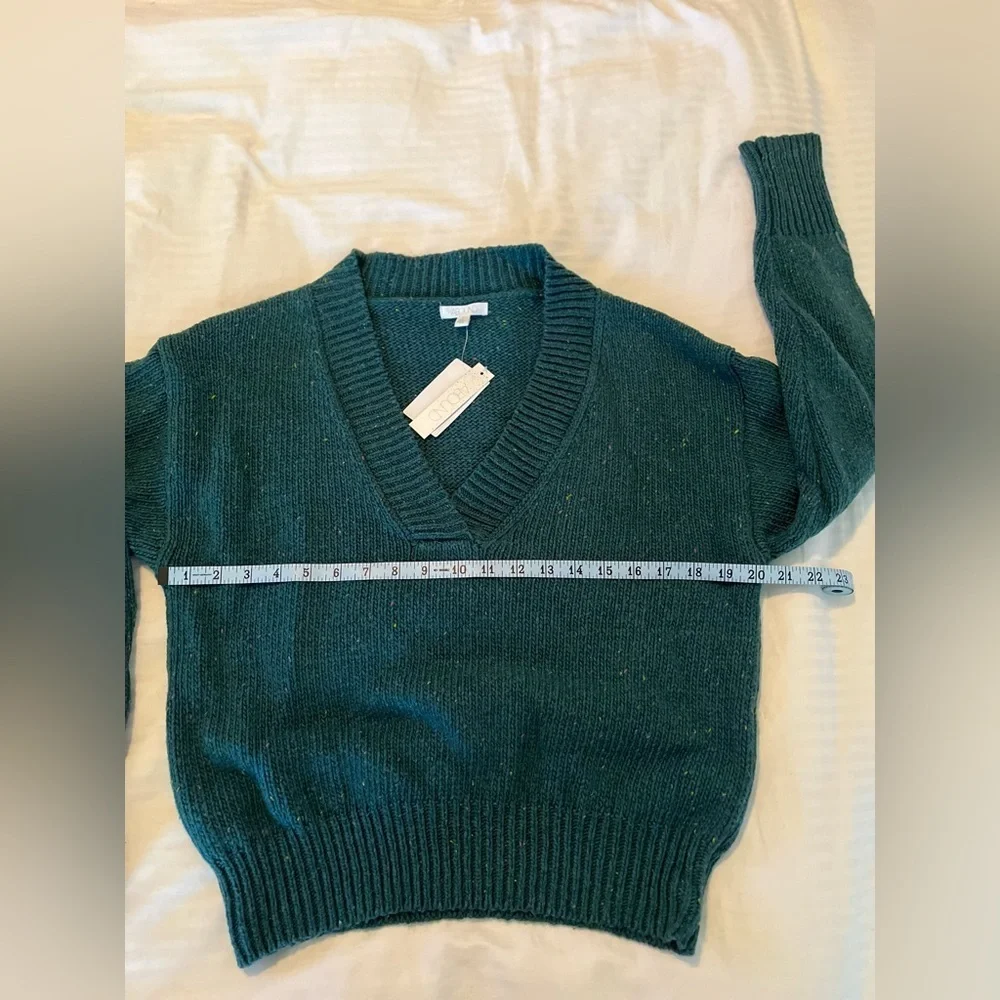 Abound Sweater - Picture 6 of 6